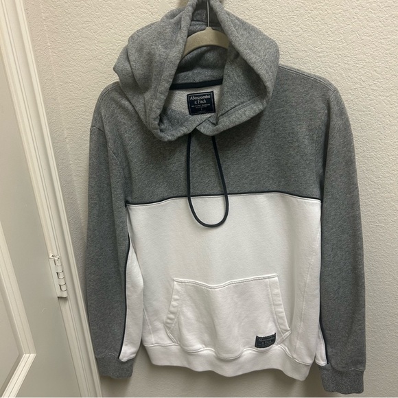 Abercrombie & Fitch Gray and White Men's Hoodie - Picture 1 of 4